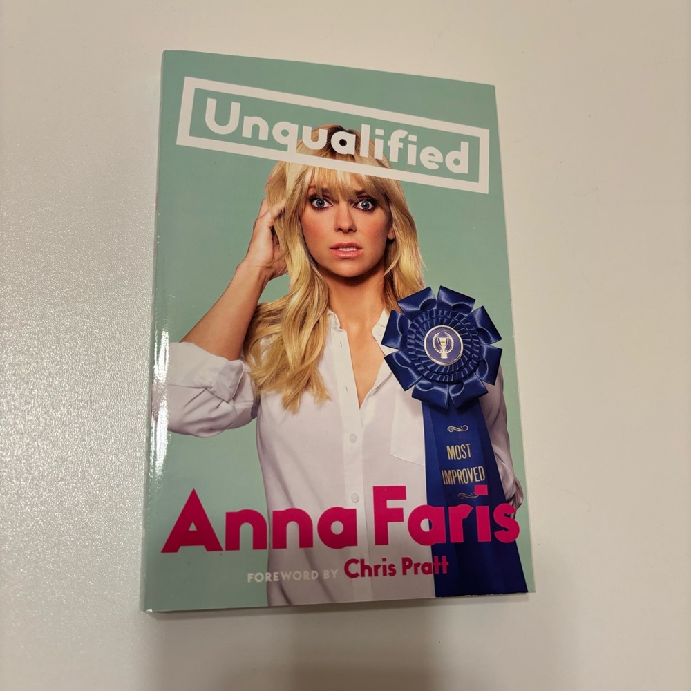 Unqualified book by Anna Faris